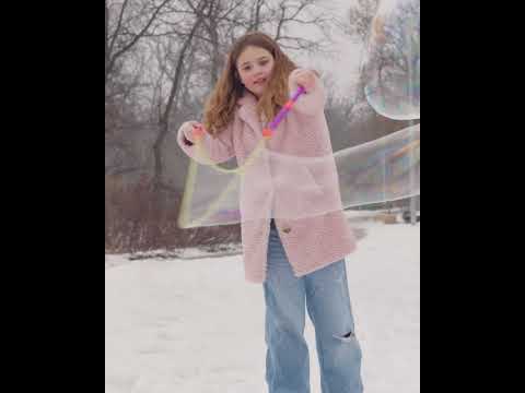 Giant Bubble Set | Crazy Ice Bubbles™ 16 oz Bubble Solution by